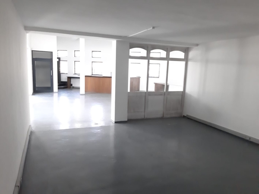 To Let Commercial Property for Rent in Woodstock Western Cape